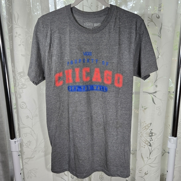 Vans Other - Vans Classic Property of Chicago Graphic T-Shirt Size Small, Vans Off The Wall‎